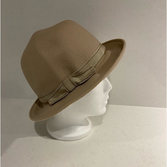 GEO W. BOLLMAN & CO Accessories - Authentic Vintage Geo. W. Bollman & Co Doeskin Felt 100% Wool hat